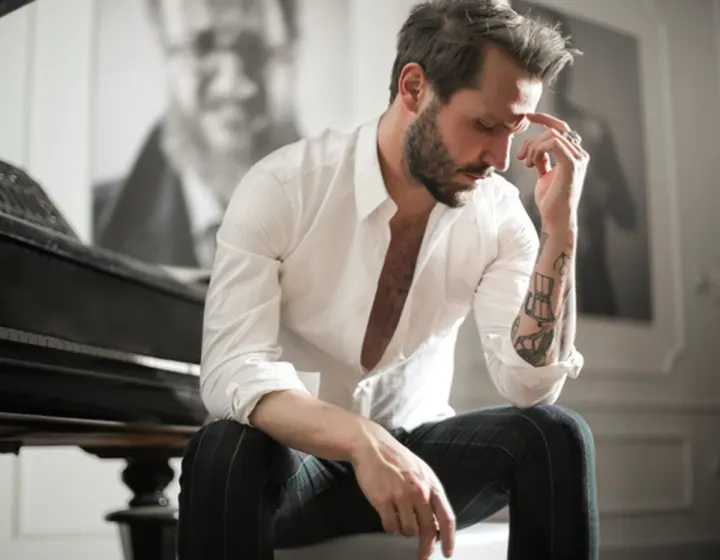 Man thinking, Is Six Months Enough Time to learn piano?