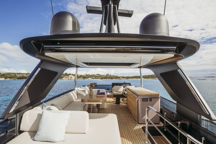 Sessantadue 62 - Fly deck