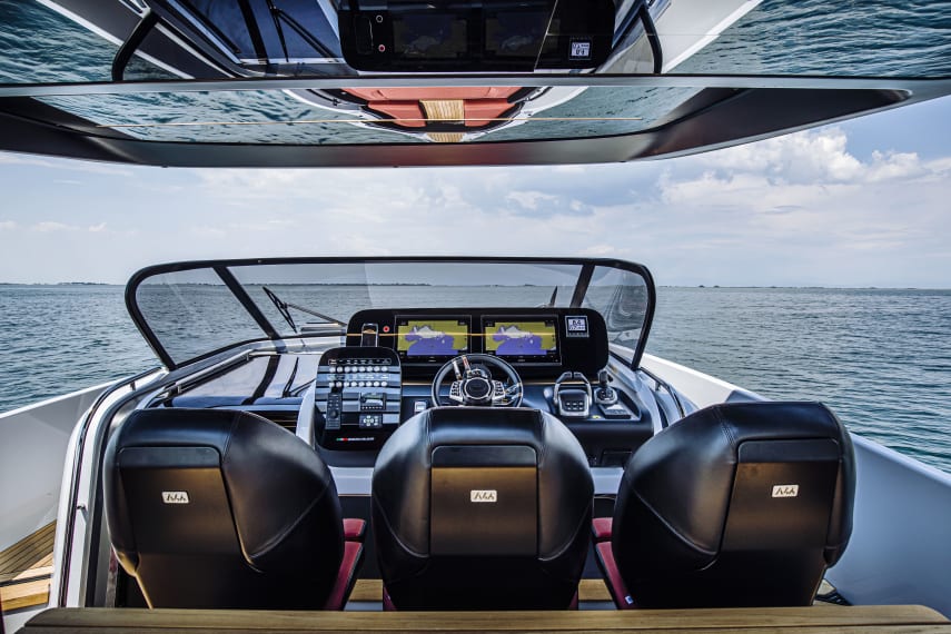A46 Luxury Tender - Bianco Panarea