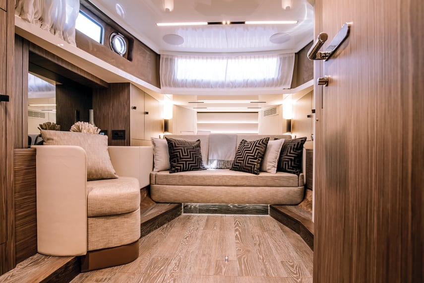 A46 Luxury Tender - Décor Favignana