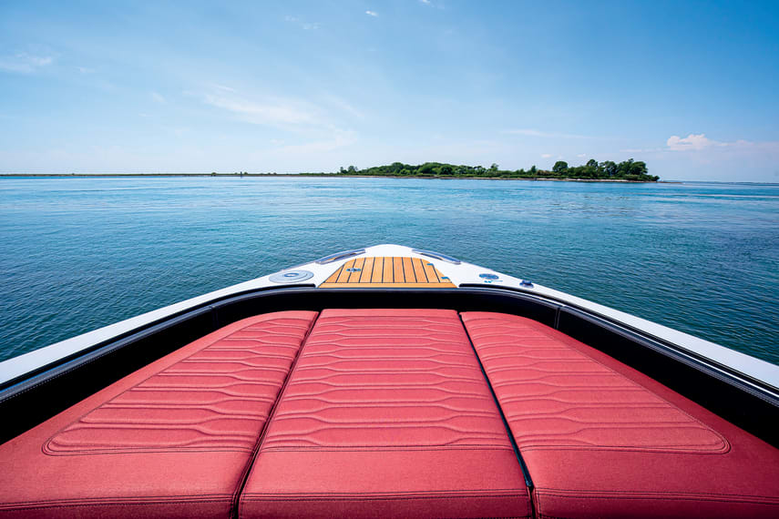 A46 Luxury Tender - Bianco Panarea