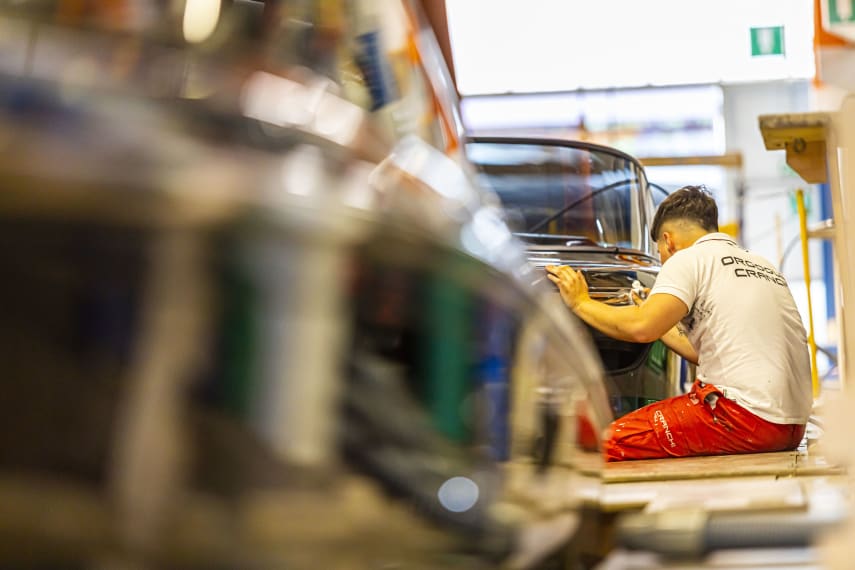 Foto dei processi produttivi e degli stabilimenti Cranchi Yachts