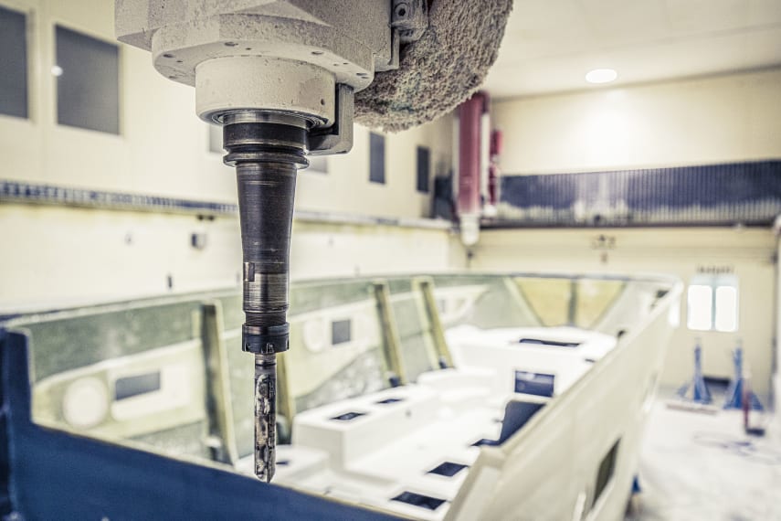 Foto dei processi produttivi e degli stabilimenti Cranchi Yachts