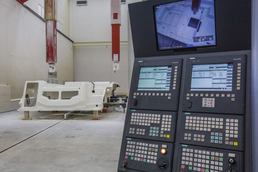 Foto dei processi produttivi e degli stabilimenti Cranchi Yachts