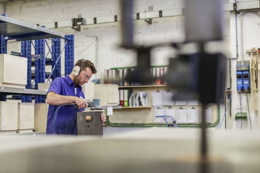 Foto dei processi produttivi e degli stabilimenti Cranchi Yachts