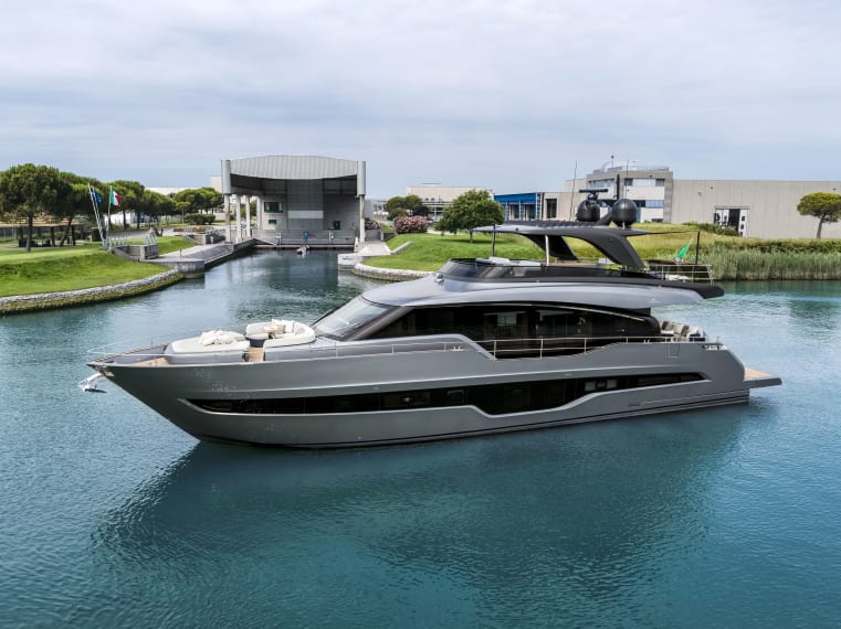 Cranchi Settantotto 78 ready for test drive
