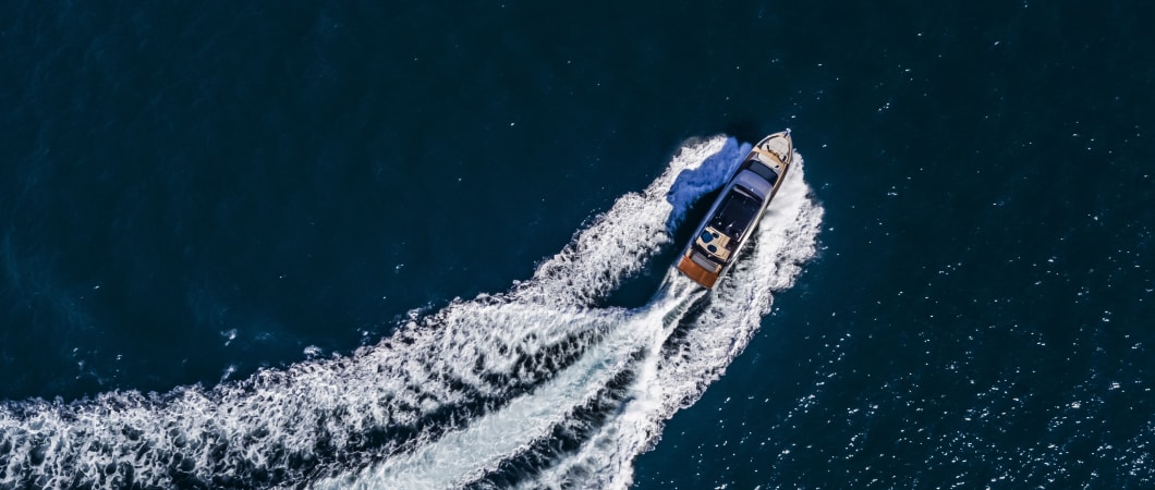 Foto degli esterni del Cranchi Sessantasette 67