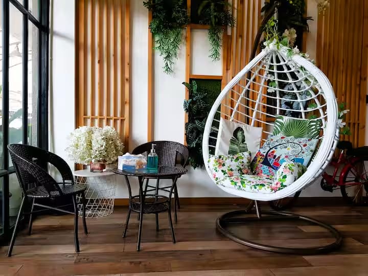 Studio Rental in Asoke