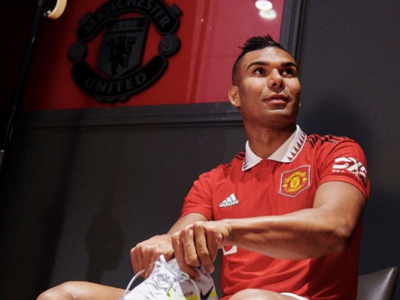 Sebelum Resmi Gabung Manchester United, Casemiro Akui Hubungi Fred dan Raphael Varane