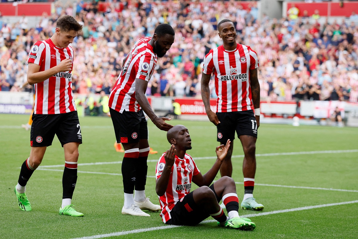 Hasil Liga Inggris 2022-2023 Semalam: Brentford Hantam Leeds United 5-2, Newcastle United Imbang 0-0 dengan Crystal Palace