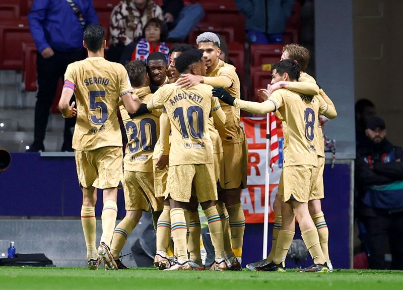 Barcelona unggul 1-0 atas Atletico Madrid di babak pertama. Auto Draft