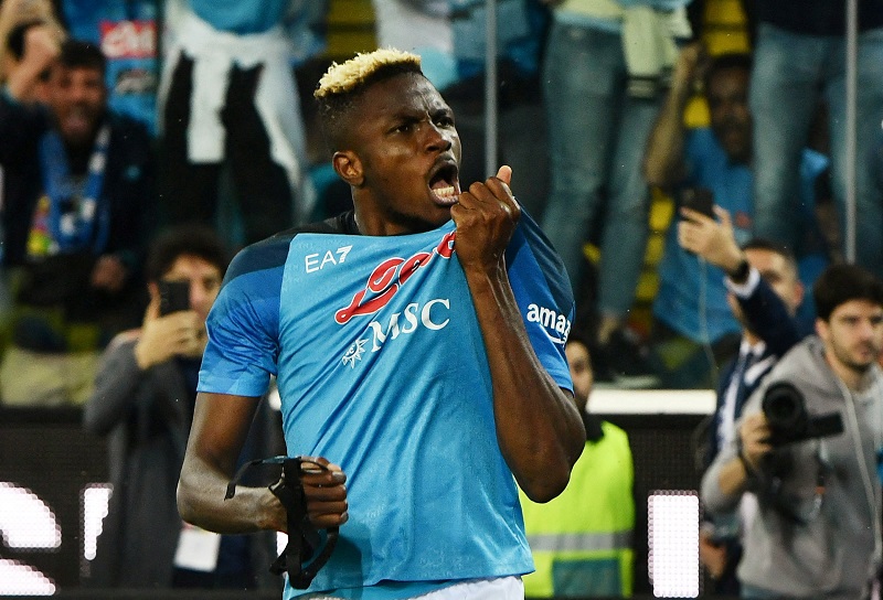 Presiden Napoli Tegaskan Victor Osimhen Tak Dijual, Manchester United Gigit Jari!