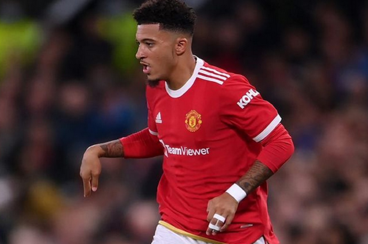 Jadon Sancho Gagal Bersinar pada Musim 2022-2023, Legenda Manchester United Beri Pembelaan