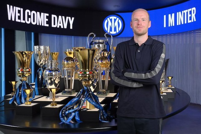 Info Main Bola Inter Milan Resmikan Transfer Davy Klaassen