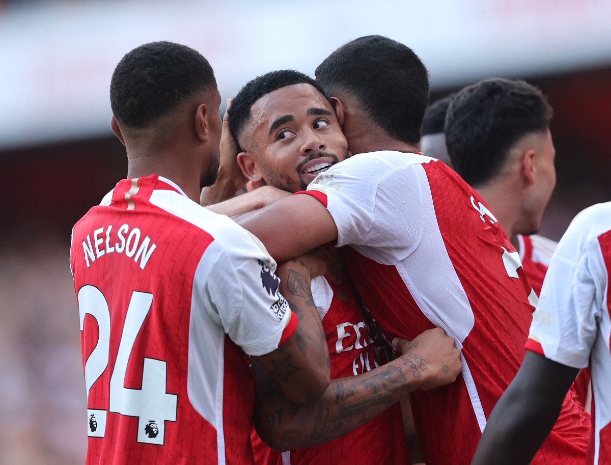 Arsenal dinilai sebagai satu-satunya tim yang bisa hentikan dominasi Manchester City David Silva: Hanya Arsenal yang Bisa Hentikan Dominasi Manchester City