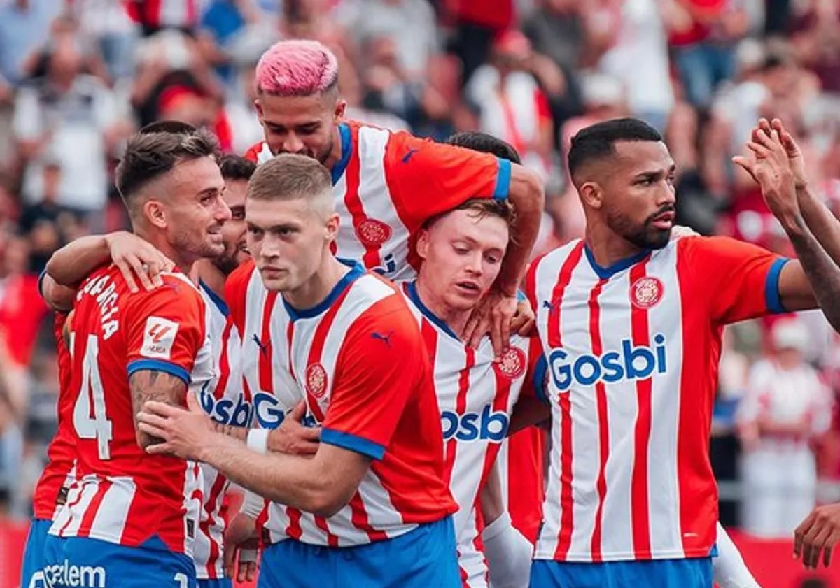 Girona Lagi Gacor, Real Madrid dan Bayern Munich Langsung Bidik Bek Sayap Los Blanquivermells