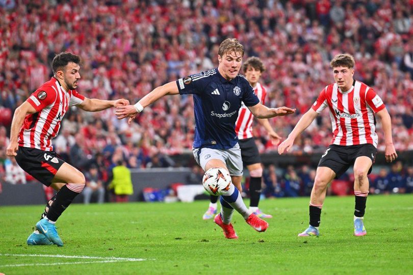 Aksi Rasmus Hojlund dalam laga semifinal Liga Europa antara Athletic Bilbao vs Manchester United, Jumat (2/5/2025). info main bola Inter Sudah Ketuk Pintu Man United Demi Transfer Hojlund