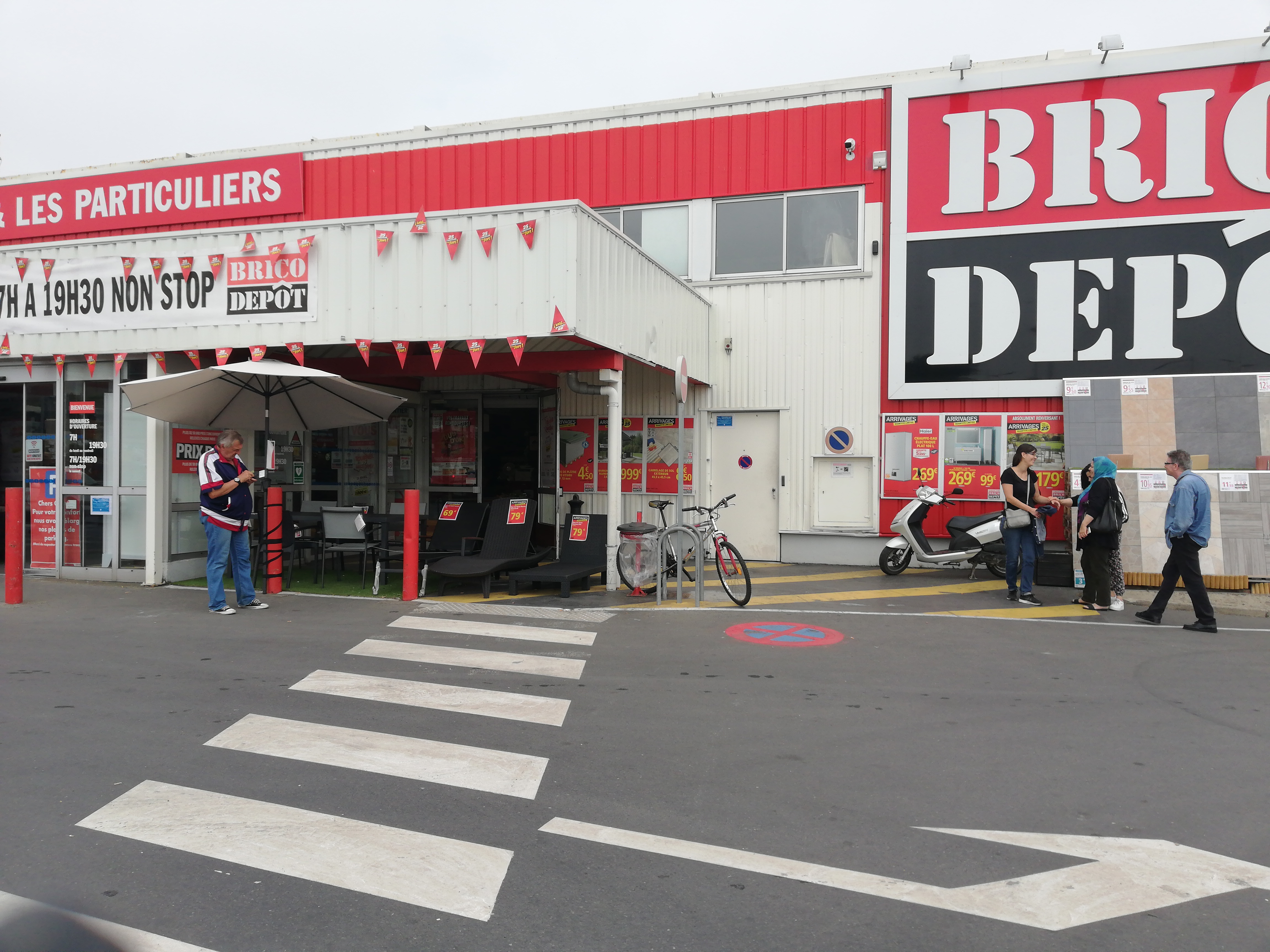 Brico Depot Lievin Contactez Le Directeur