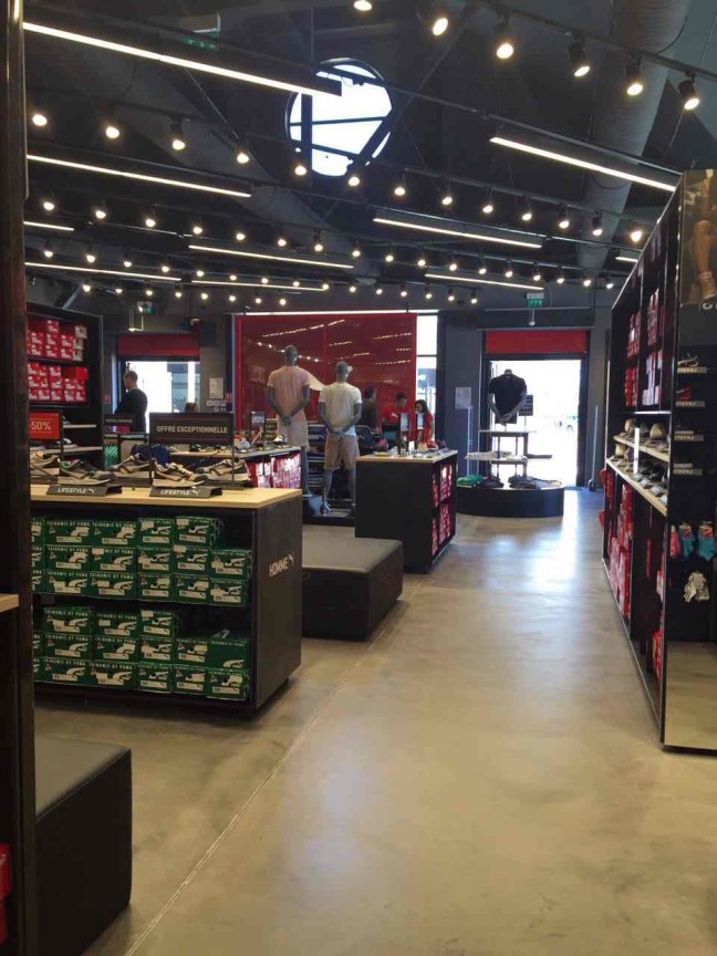 Adidas Outlet Aubergenville Chaussure Adidas Rose Et Blanche Pas Cher