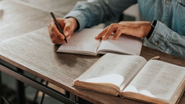 Pass Down the Story of Jesus