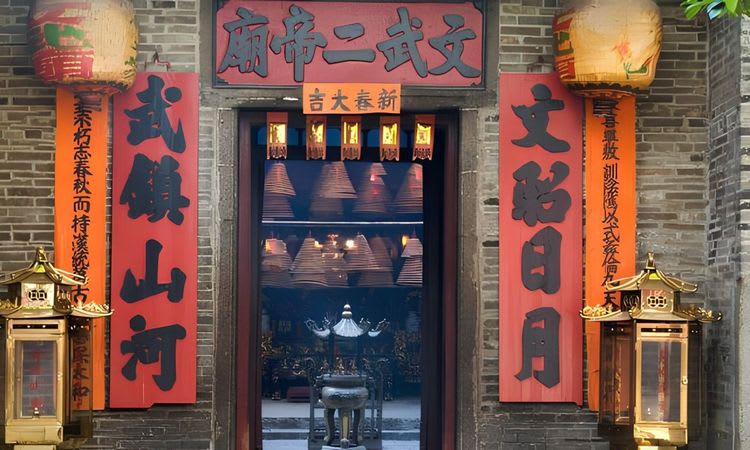 Hong Kong Chinese New Year Cultural Exploration