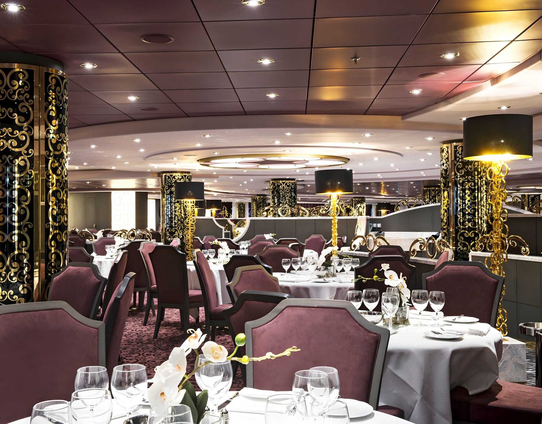 L'Arabesque Panoramic Restaurant