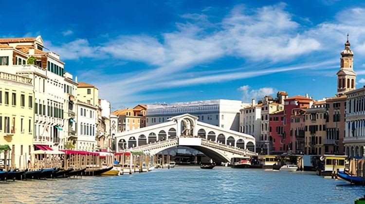 St Mark's Square, Rialto Bridge & Panoramic Cruise