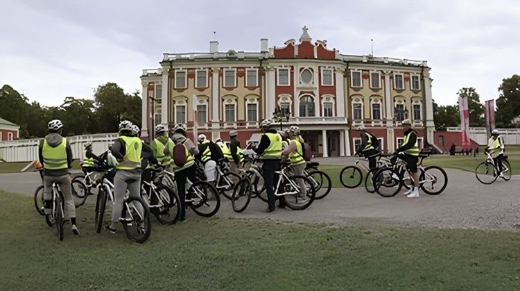 Tallinn Must-sees by Bike