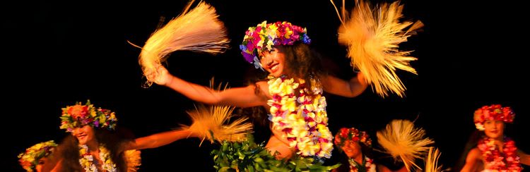 Dinner & A Show: A Night Out In Papeete