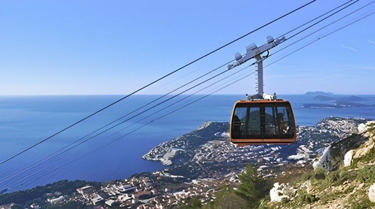 Deluxe Visit To Dubrovnik: City Walls & Cable Car