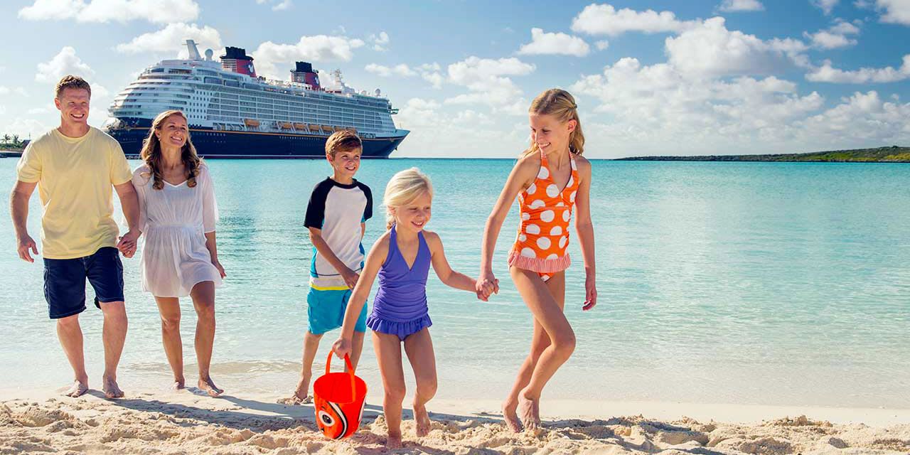 The Best Cruises For A Family Reunion 