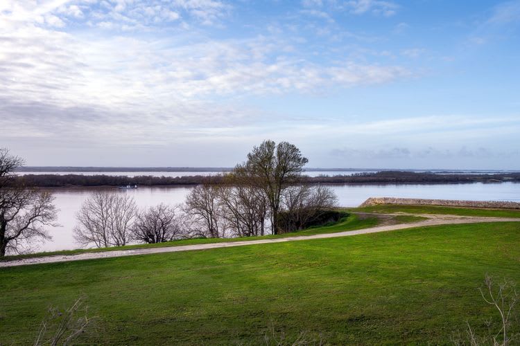 Blaye to Bourg Bike Tour