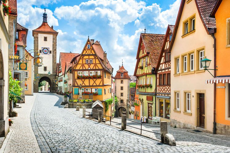 Bavarian Village Guided Walking Tour