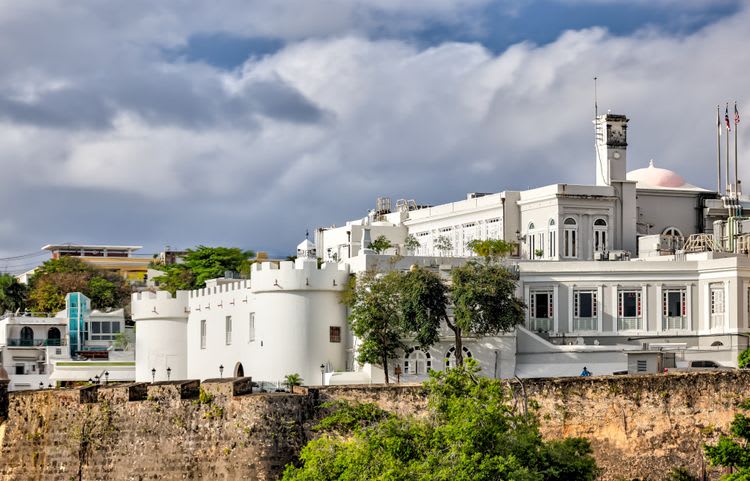 Best of San Juan: Old and New San Juan City Tour & Shopping