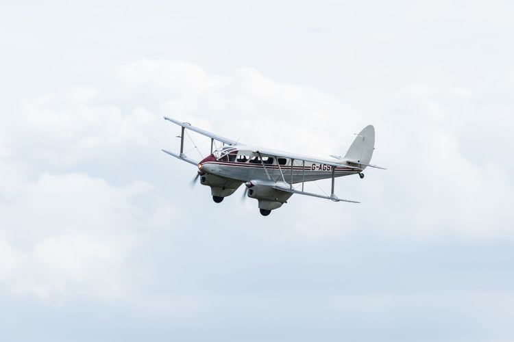 De Havilland Flight to George Inlet Dining