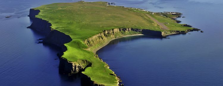 Polar Flight to Grimsey Island