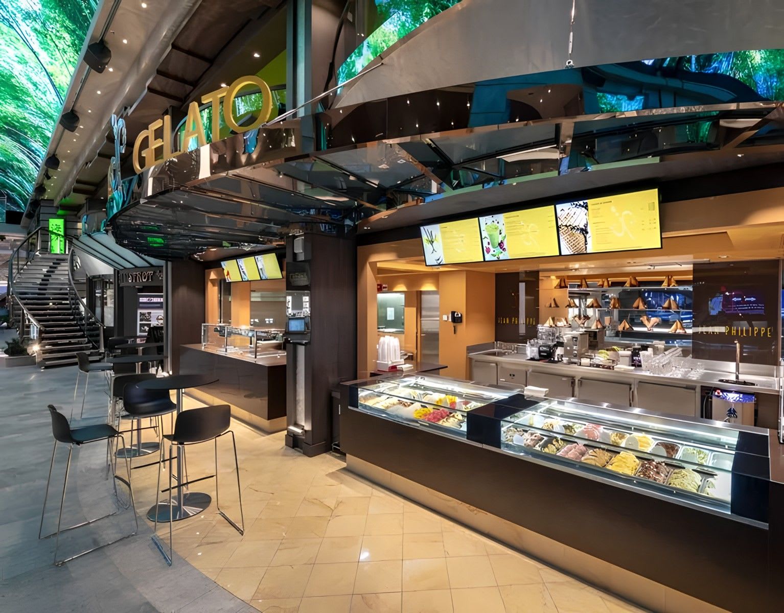 Jean-Philippe Crepes & Gelato