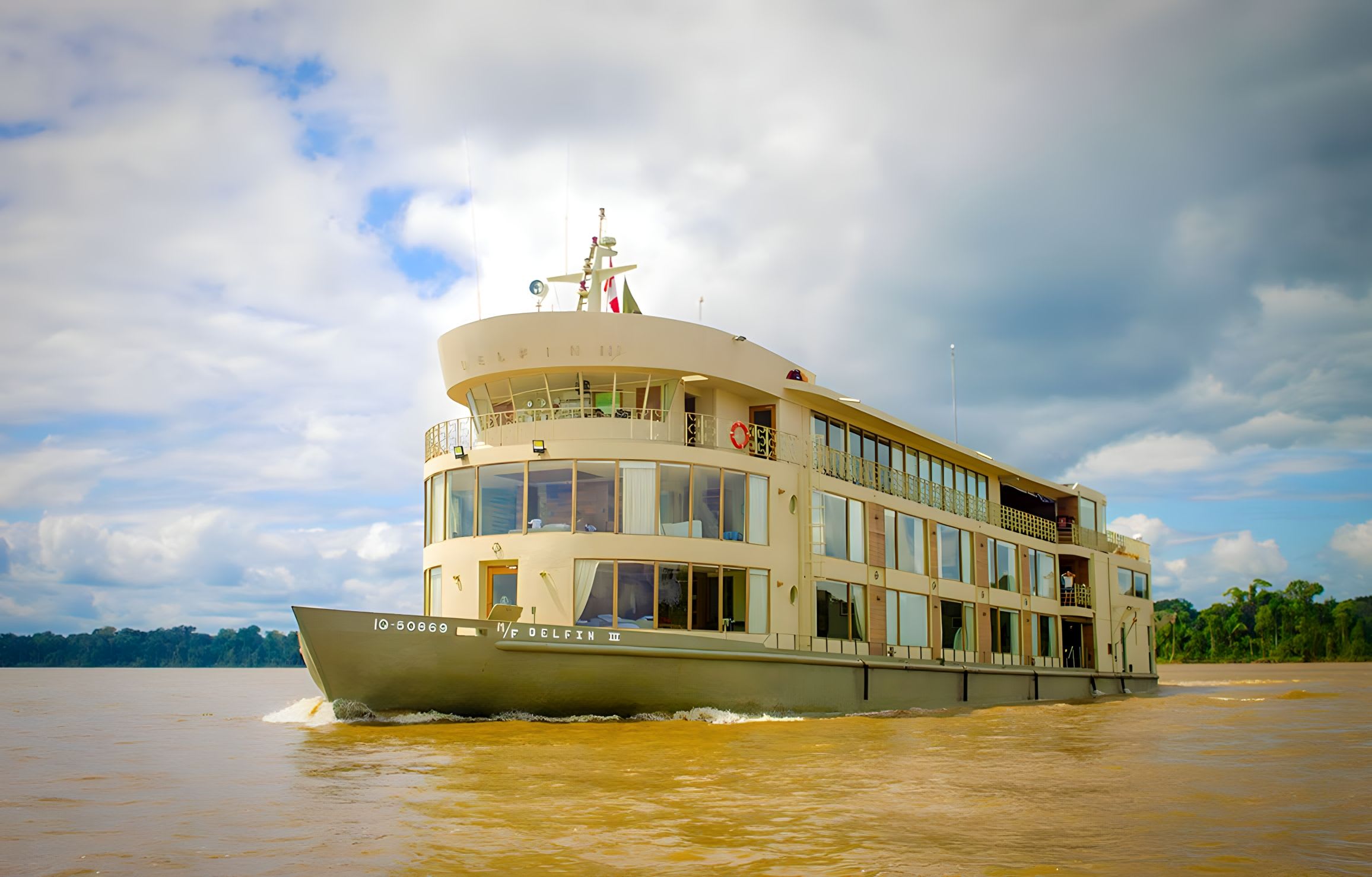 Ship Delfin III