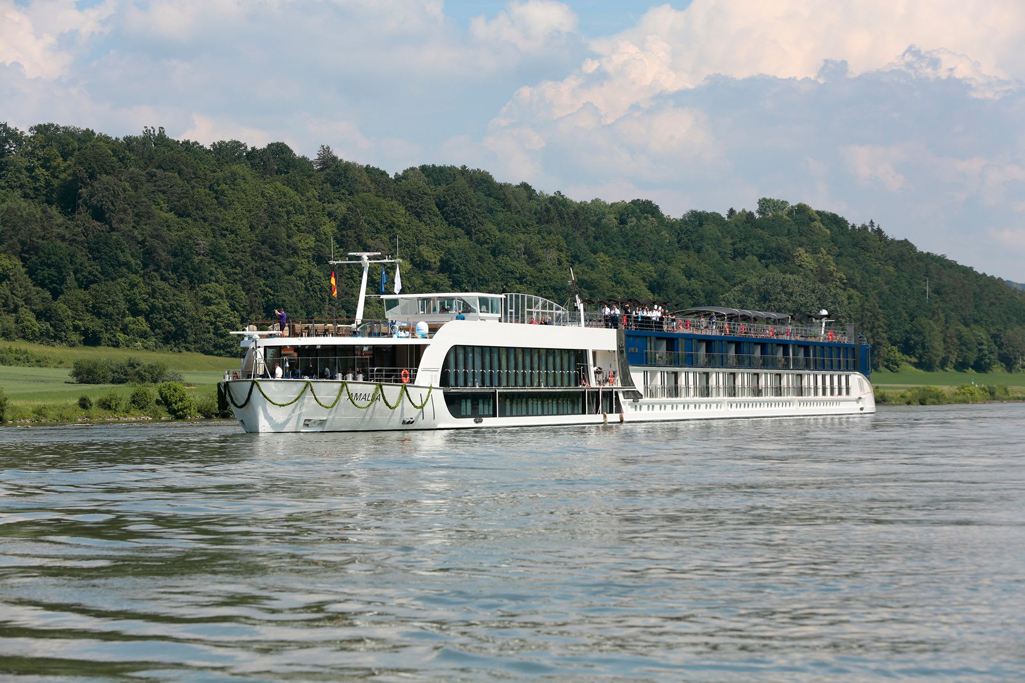Ship AmaLea
