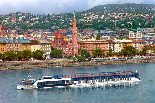 7 Night City Escapes: The Danube