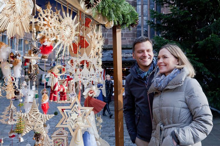 City Tour with Christmas Markets