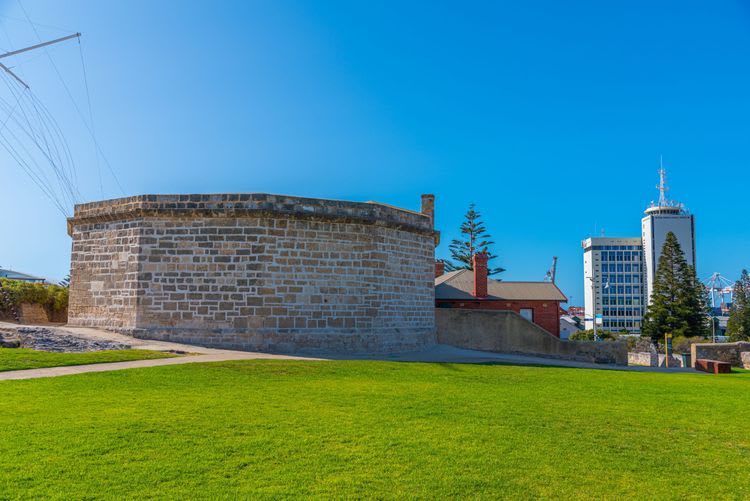 Debark Tour - Perth City Drive