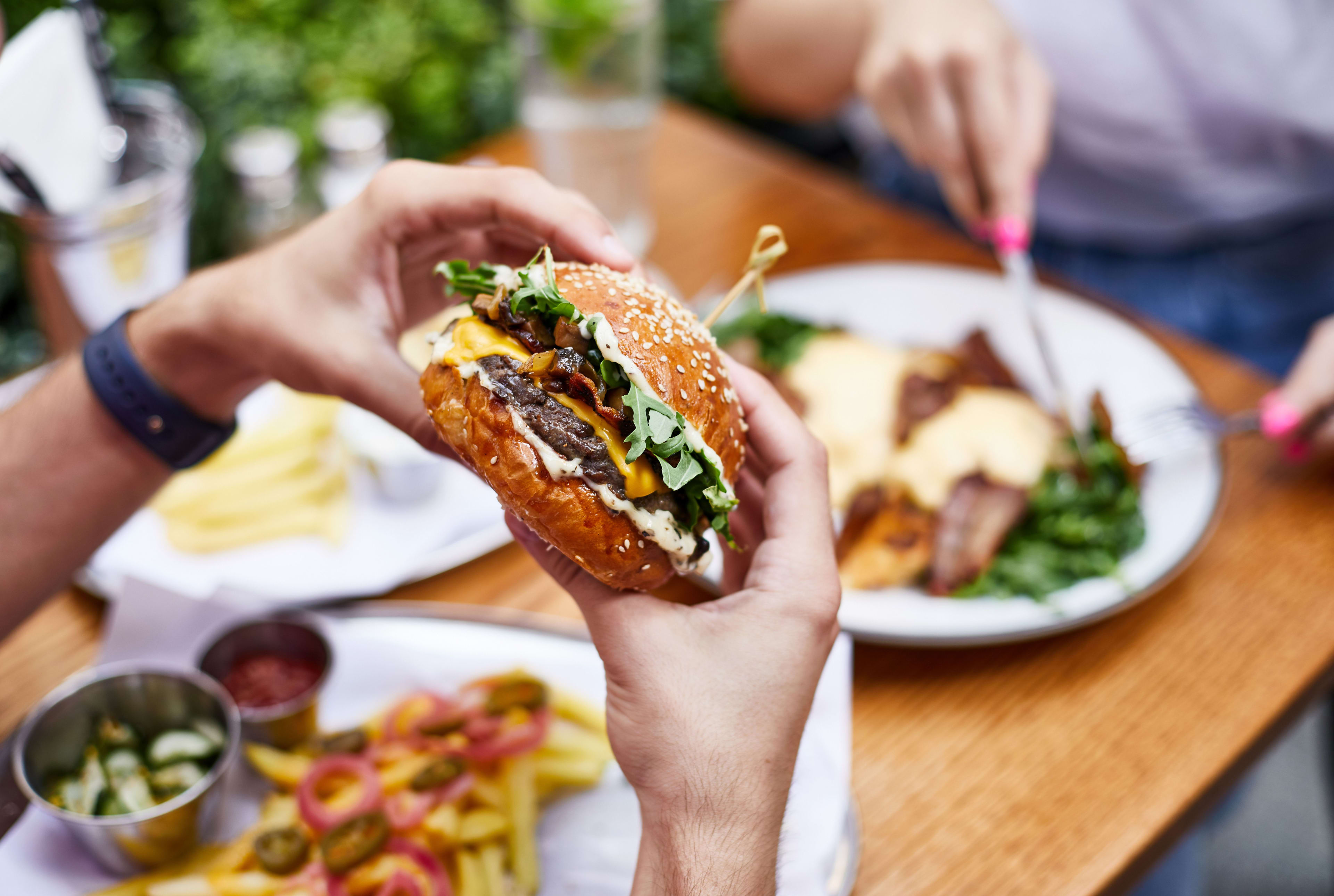 Luke's Burgers