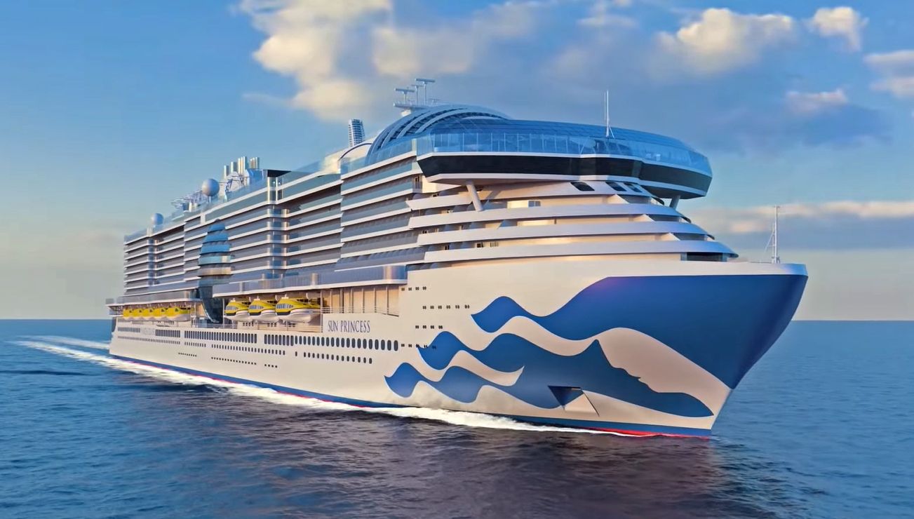 Aerial image of Sun Princess cruising forward in the Caribbean