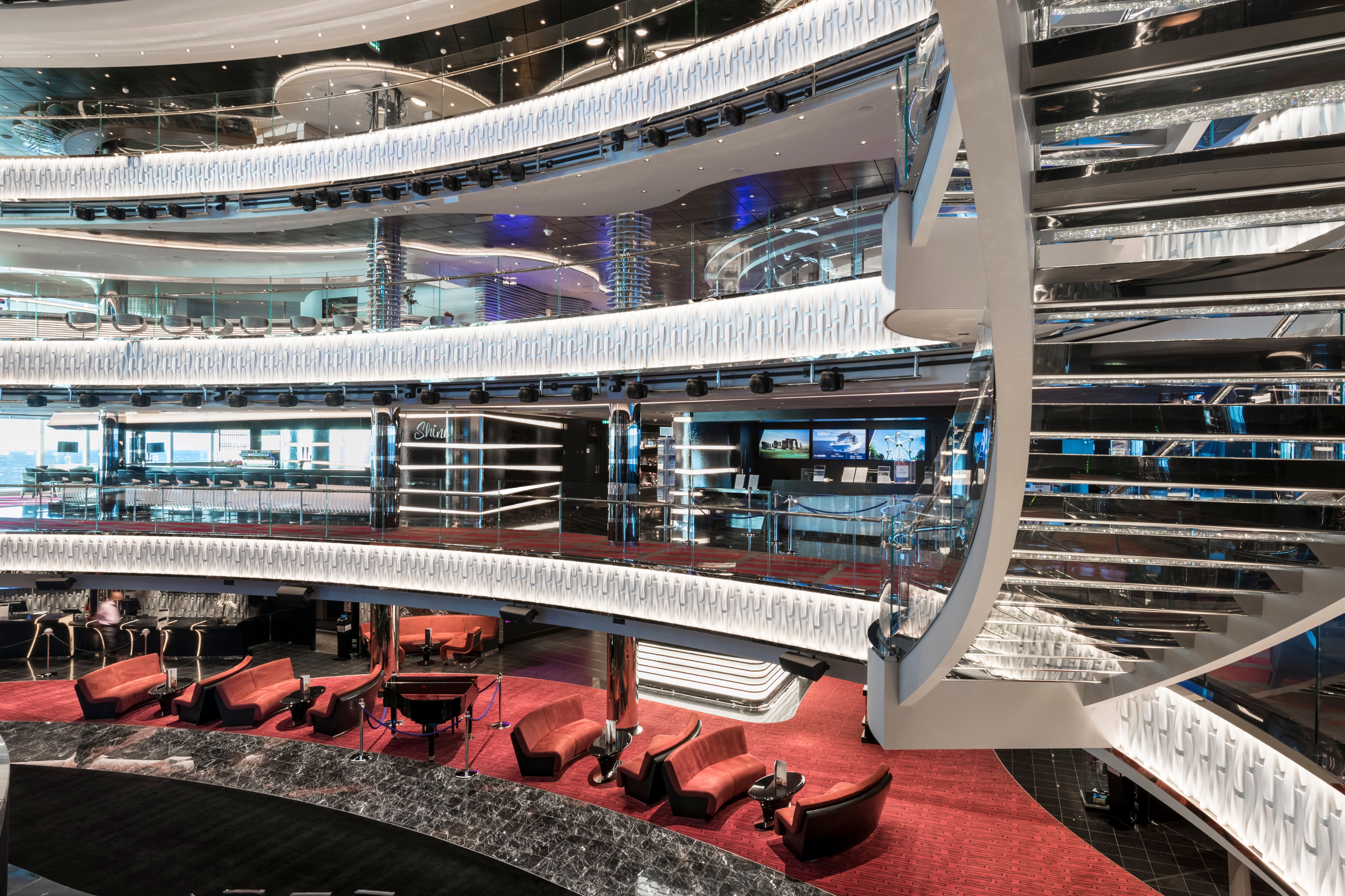 Shine Bar on MSC Seaside