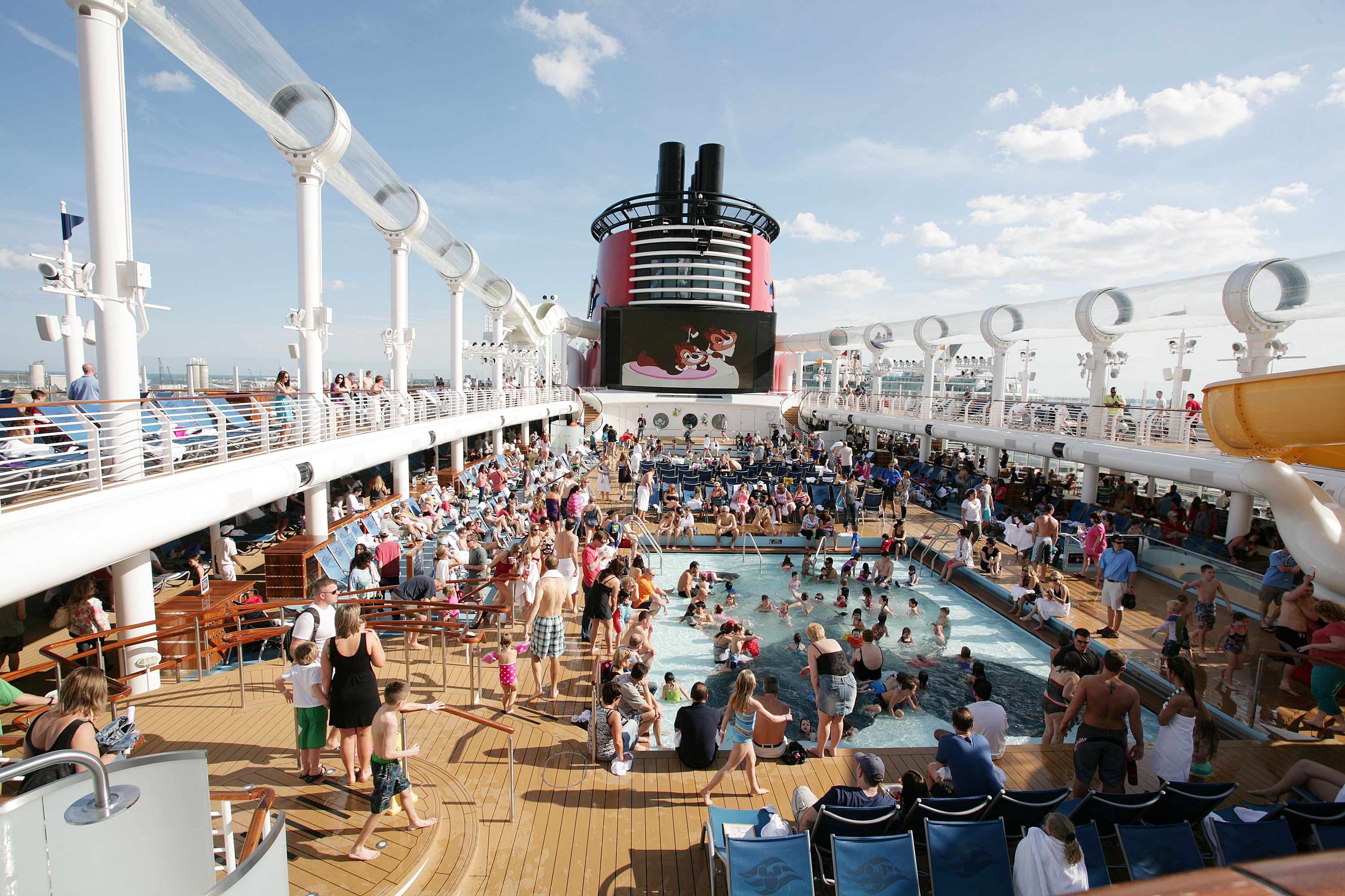 Disney Dream Pool Deck.jpg