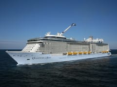 Royal Caribbean Int. - Quantum of the Seas - Image 1