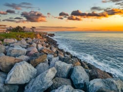 Erlebe die Westk&uuml;ste der USA im Abendlicht &ndash; jetzt K&uuml;stenzauber genie&szlig;en!