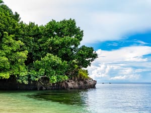 Alotau, Pap&uacute;a Nueva Guinea &ndash; Costa tropical con aguas turquesas y exuberante selva