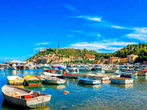 Porto Ercole, It&aacute;lia &ndash; Barcos no porto de Porto Ercole